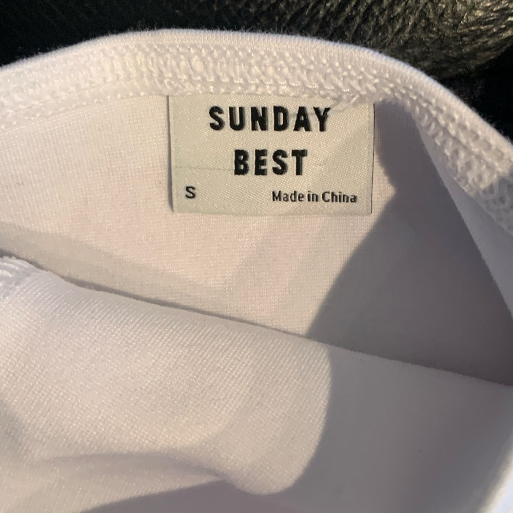ARITZIA CRIS-CROSS HALTER TOP - Picture 3 of 3